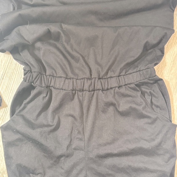 Off shoulder long sleeved pantsuit with pockets - Picture 2 of 2